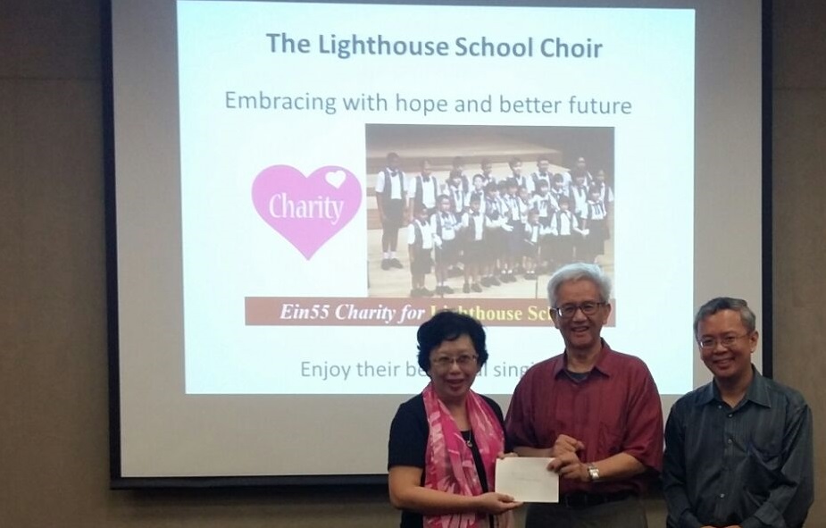 Ein55 Newsletter No 064 - 2017-03-19 - Donation to Lighthouse School